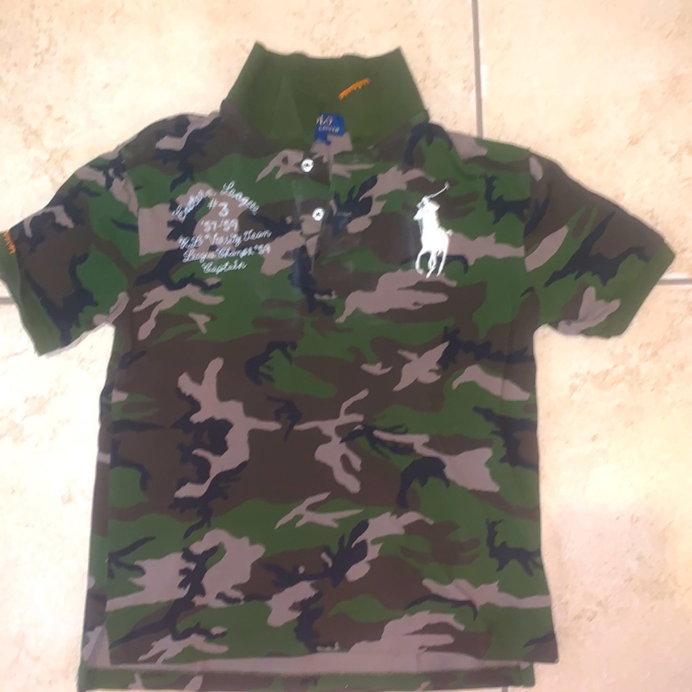 Youth Boys Ralph Lauren polo.  Size medium 10/12.